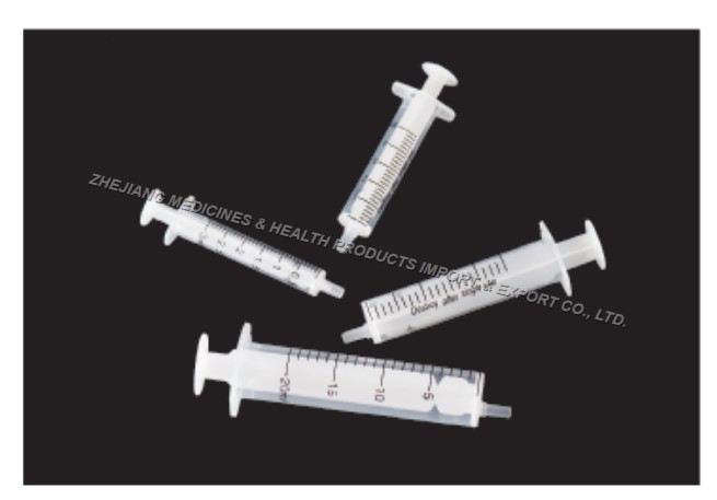 带针头一次性注射器